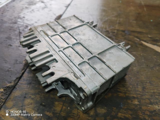 bontott VW LUPO Motorvezérlő