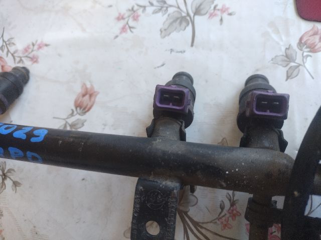 bontott VW LUPO Porlasztó Sor / Híd