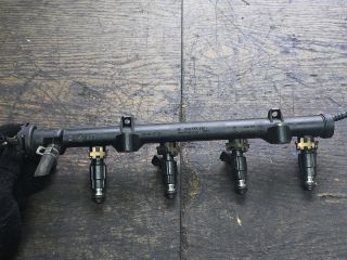 bontott VW LUPO Porlasztó Sor / Híd