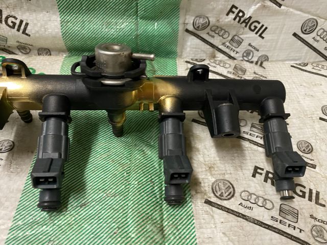 bontott VW LUPO Porlasztó Sor / Híd