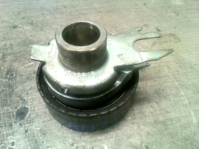 bontott VW LUPO Szíjfeszítő Görgő