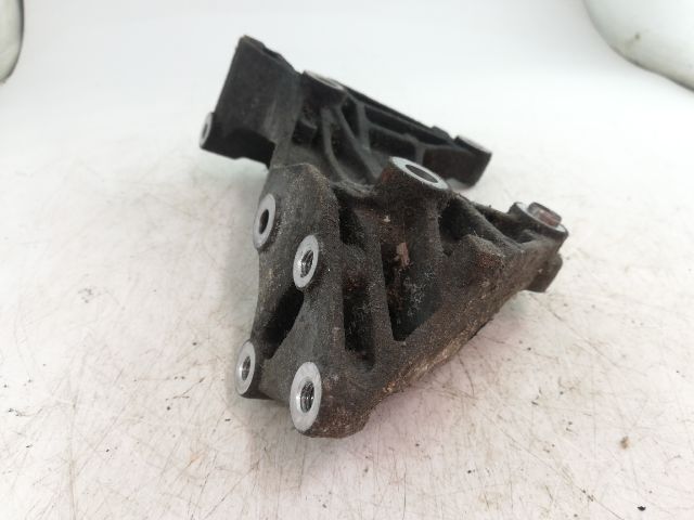 bontott VW LUPO Generátor Tartó Bak