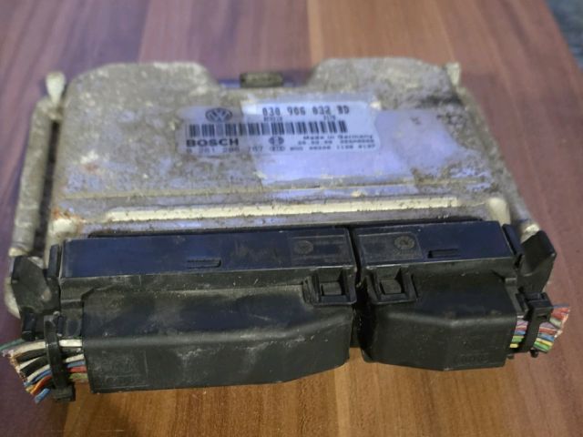 bontott VW LUPO Motorvezérlő