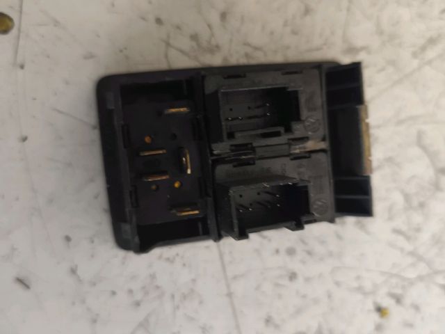 bontott VW LUPO Bal első Ablakemelő Kapcsoló