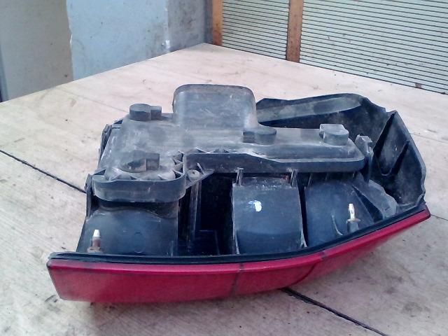 bontott VW LUPO Bal Hátsó Lámpa