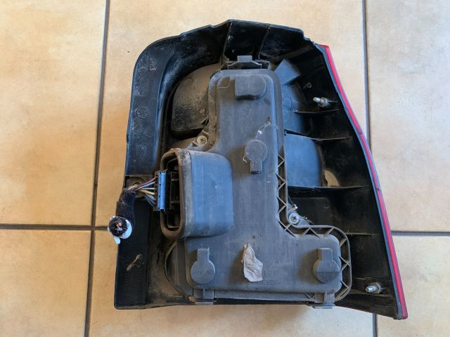 bontott VW LUPO Bal Hátsó Lámpa