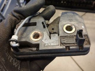 bontott VW LUPO Csomagtérajtó Zárszerkezet