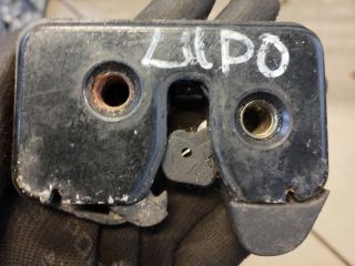 bontott VW LUPO Csomagtérajtó Zárszerkezet