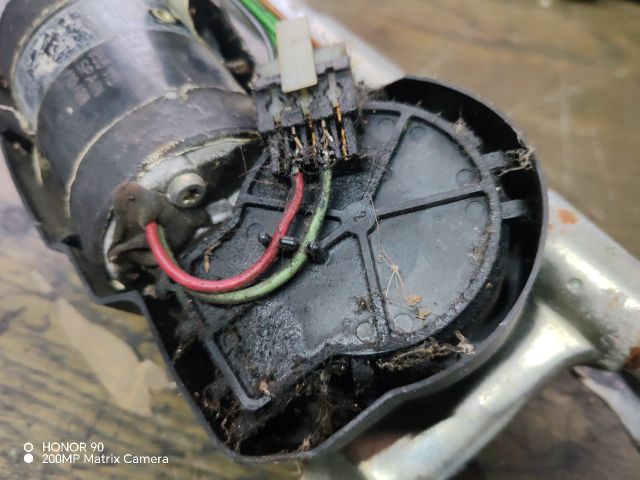 bontott VW LUPO Első Ablaktörlő Szerkezet Motorral