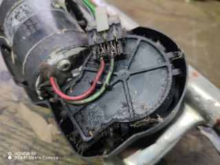 bontott VW LUPO Első Ablaktörlő Szerkezet Motorral