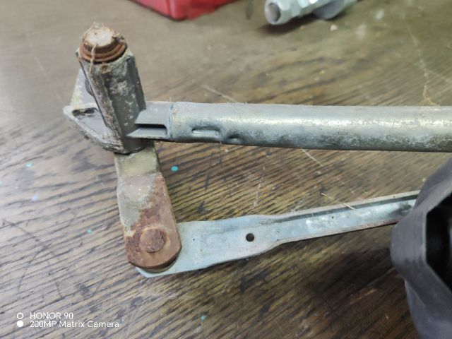 bontott VW LUPO Első Ablaktörlő Szerkezet Motorral