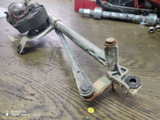 bontott VW LUPO Első Ablaktörlő Szerkezet Motorral