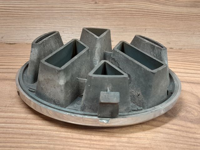 bontott VW LUPO Első Embléma