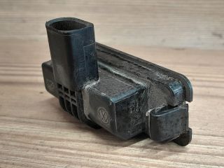 bontott VW LUPO Hátsó Rendszámtábla Világítás