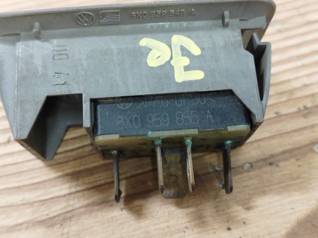 bontott VW LUPO Jobb első Ablakemelő Kapcsoló