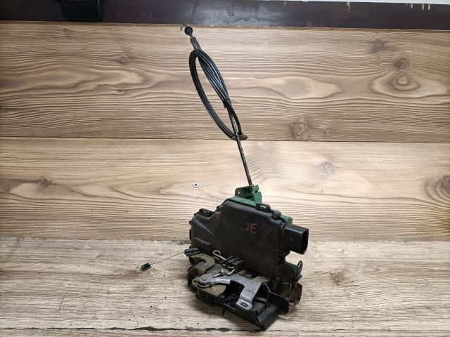 bontott VW LUPO Jobb első Ajtózár