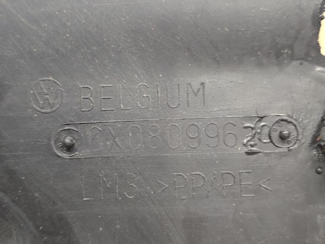 bontott VW LUPO Jobb első Dobbetét (Kerékjárati, Műanyag)