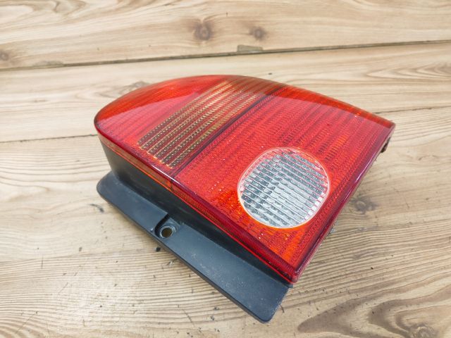 bontott VW LUPO Jobb Hátsó Lámpa