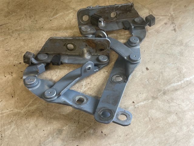 bontott VW LUPO Motorháztető Bal Zsanér