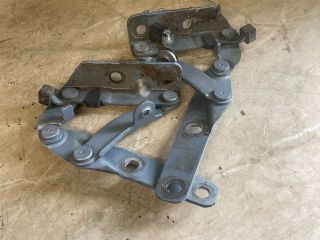 bontott VW LUPO Motorháztető Bal Zsanér