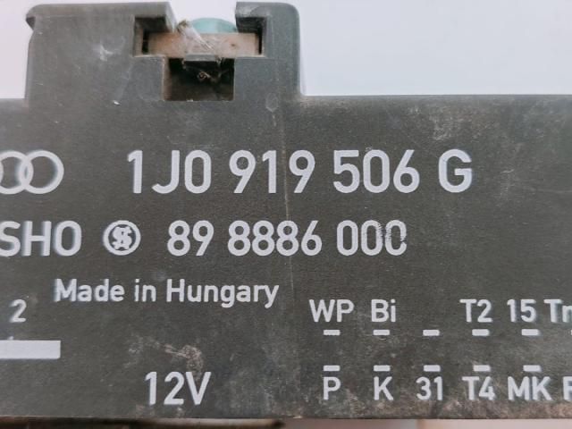 bontott VW LUPO Relé