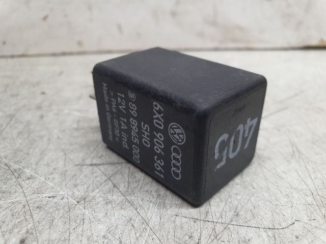 bontott VW LUPO Relé