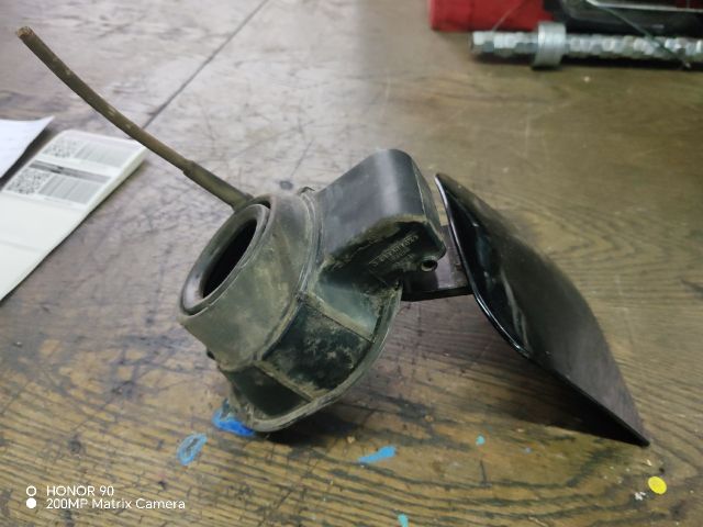 bontott VW LUPO Tankajtó