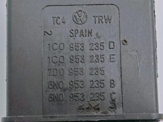 bontott VW LUPO Vészvillogó Kapcsoló