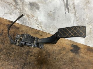 bontott VW MULTIVAN Gázpedál (Elektromos)