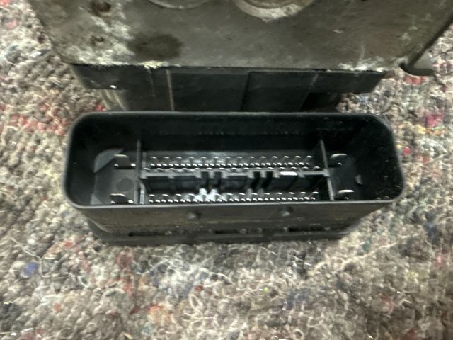 bontott VW MULTIVAN ABS Kocka