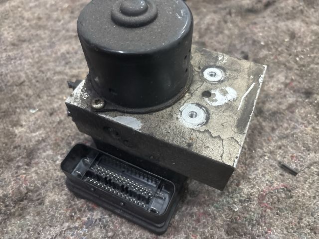 bontott VW MULTIVAN ABS Kocka