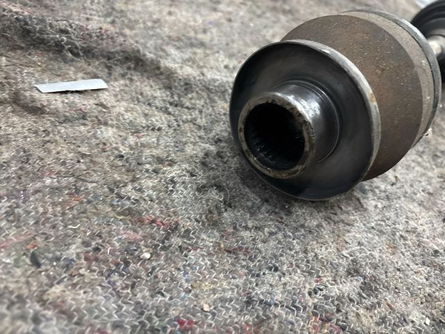 bontott VW MULTIVAN Bal Féltengely