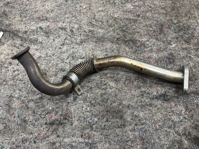 bontott VW MULTIVAN EGR Hűtő Cső