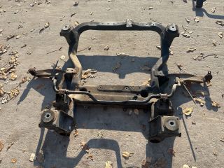 bontott VW MULTIVAN Első Bölcső