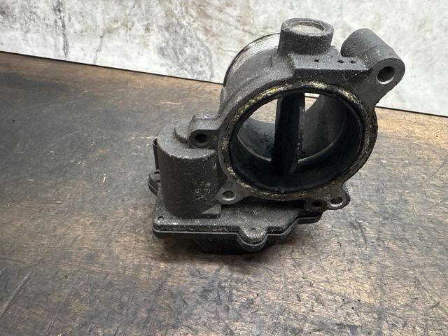 bontott VW MULTIVAN Fojtószelep (Elektromos)