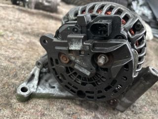 bontott VW MULTIVAN Generátor