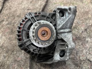 bontott VW MULTIVAN Generátor