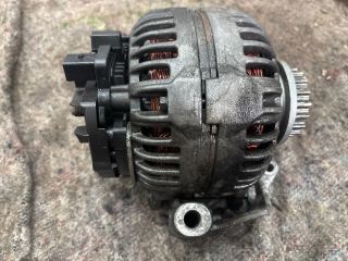 bontott VW MULTIVAN Generátor