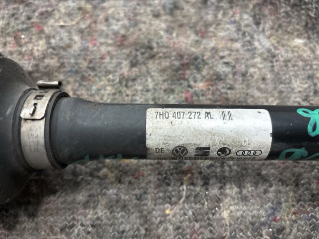 bontott VW MULTIVAN Jobb Féltengely