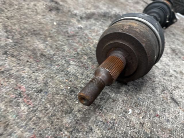 bontott VW MULTIVAN Jobb Féltengely