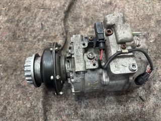 bontott VW MULTIVAN Klímakompresszor