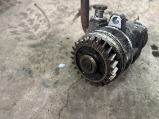 bontott VW MULTIVAN Kormányszervó Motor (Hidraulikus)