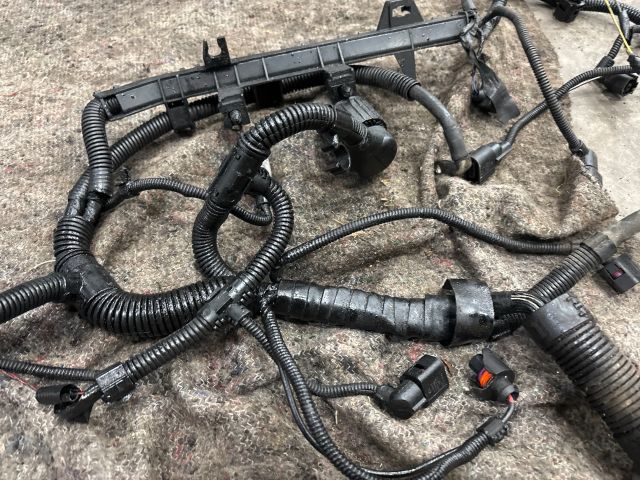 bontott VW MULTIVAN Motor Kábelköteg