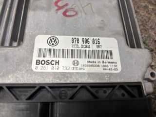 bontott VW MULTIVAN Motorvezérlő