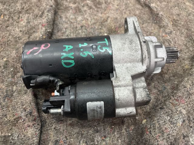 bontott VW MULTIVAN Önindító