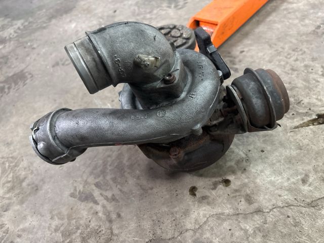 bontott VW MULTIVAN Turbó