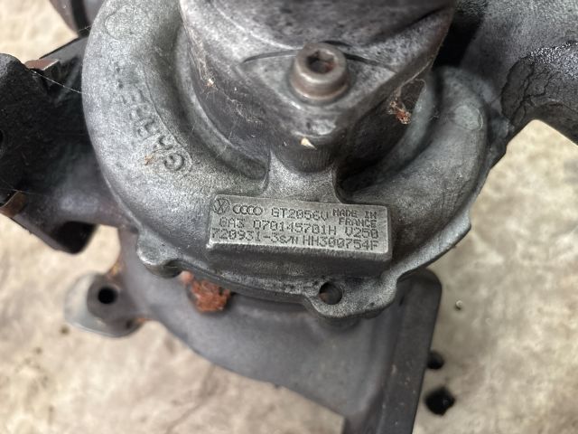 bontott VW MULTIVAN Turbó