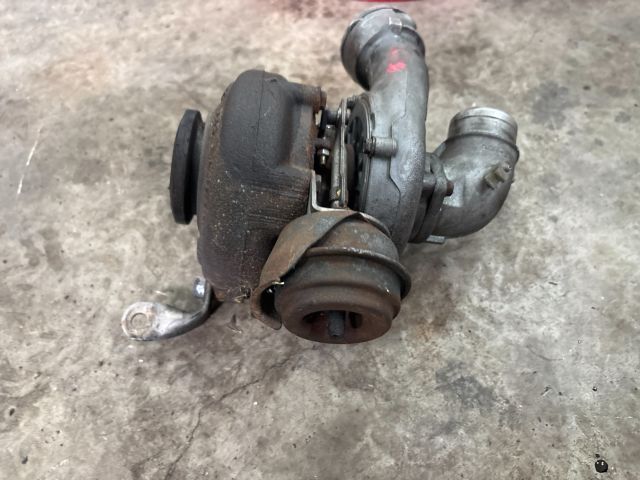 bontott VW MULTIVAN Turbó