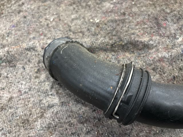 bontott VW MULTIVAN Turbócső