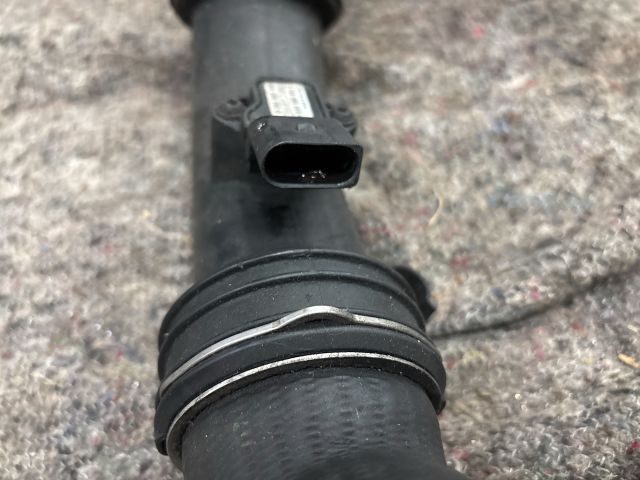 bontott VW MULTIVAN Turbócső